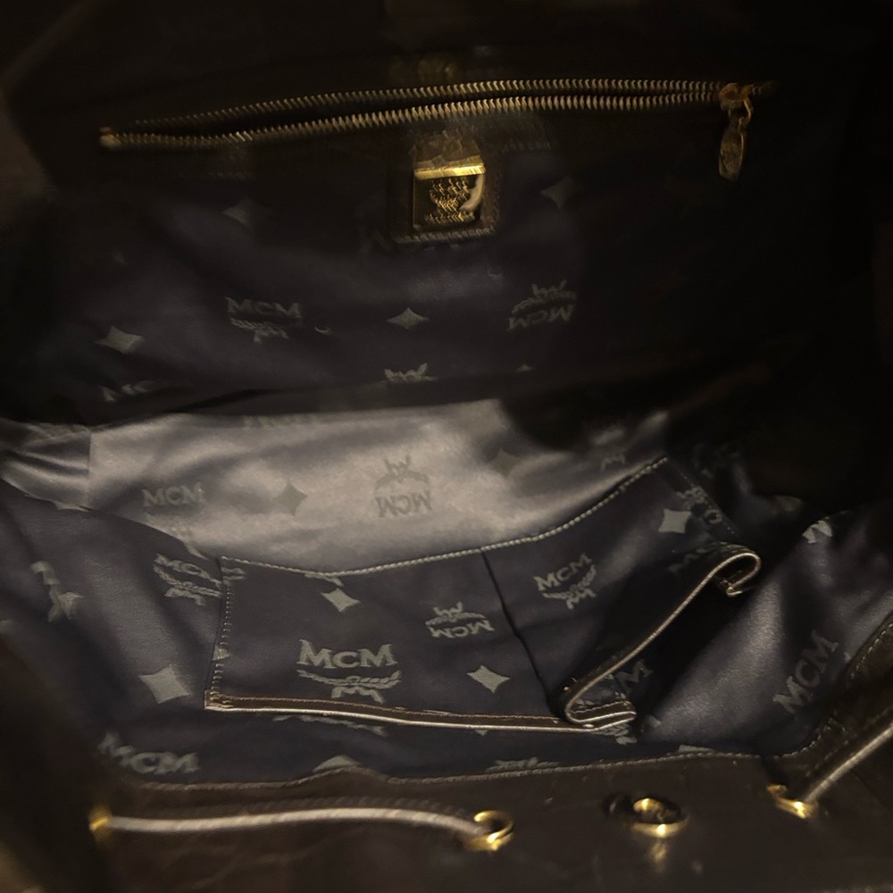 MCM limited edition Gray Snake Print Satchel with studs gorgeous - Picture 11 of 17